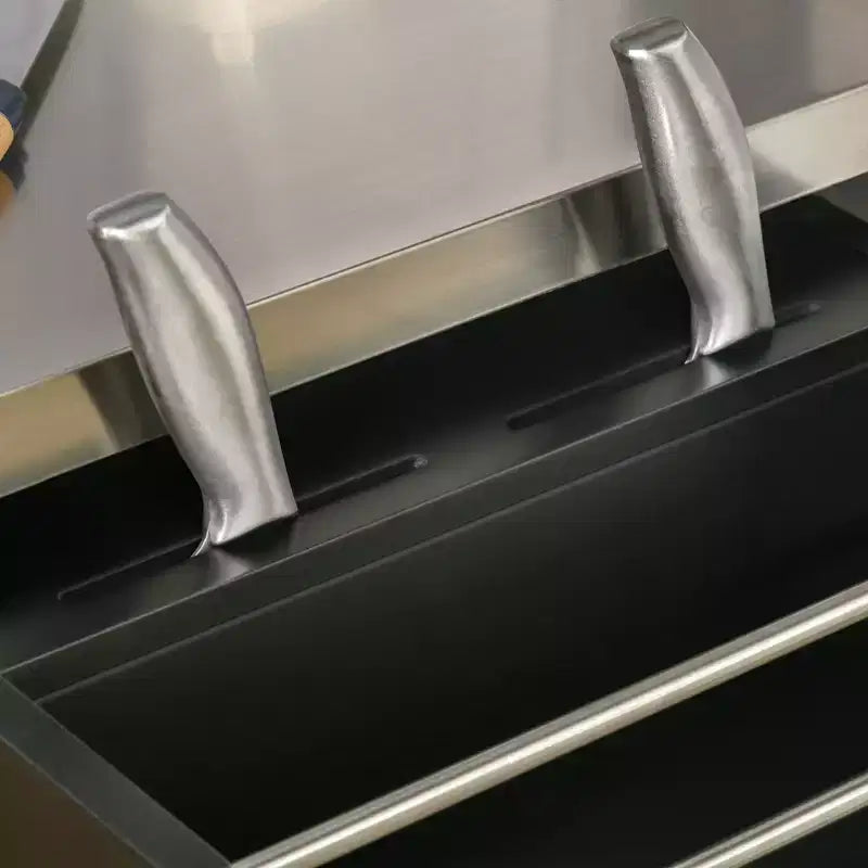 Îlot de cuisine roulant en acier inoxydable avec tiroir, porte-serviettes et porte-épices
