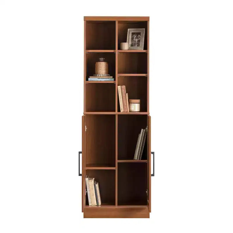 Meuble de rangement en bois avec étagères réglables et portes