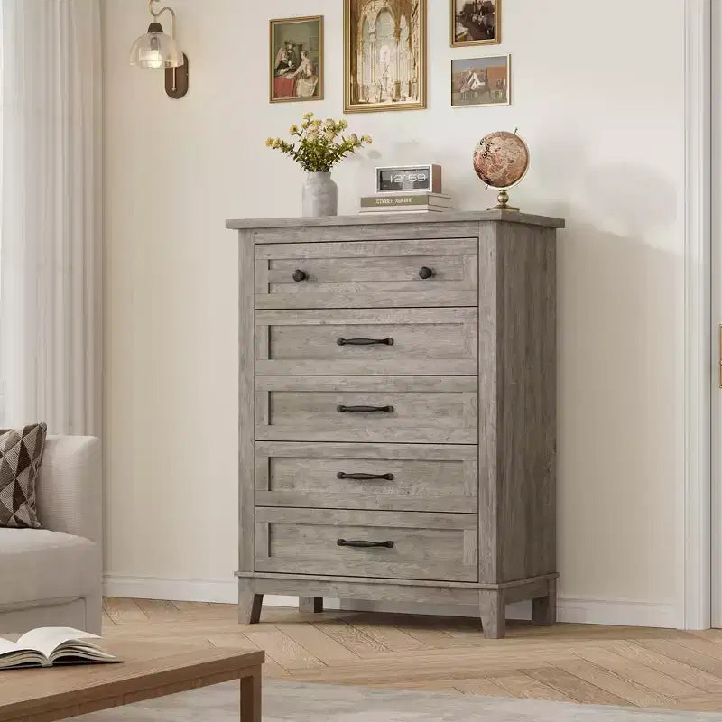 Commode en bois à 5 tiroirs de 105 cm de haut
