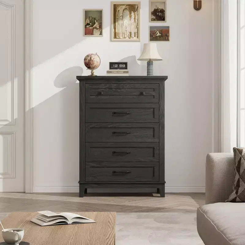 Commode en bois à 5 tiroirs de 105 cm de haut