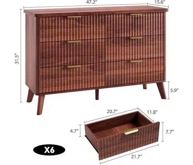 Commode à 6 tiroirs en bois avec façades cannelées et poignées dorées 119 cm