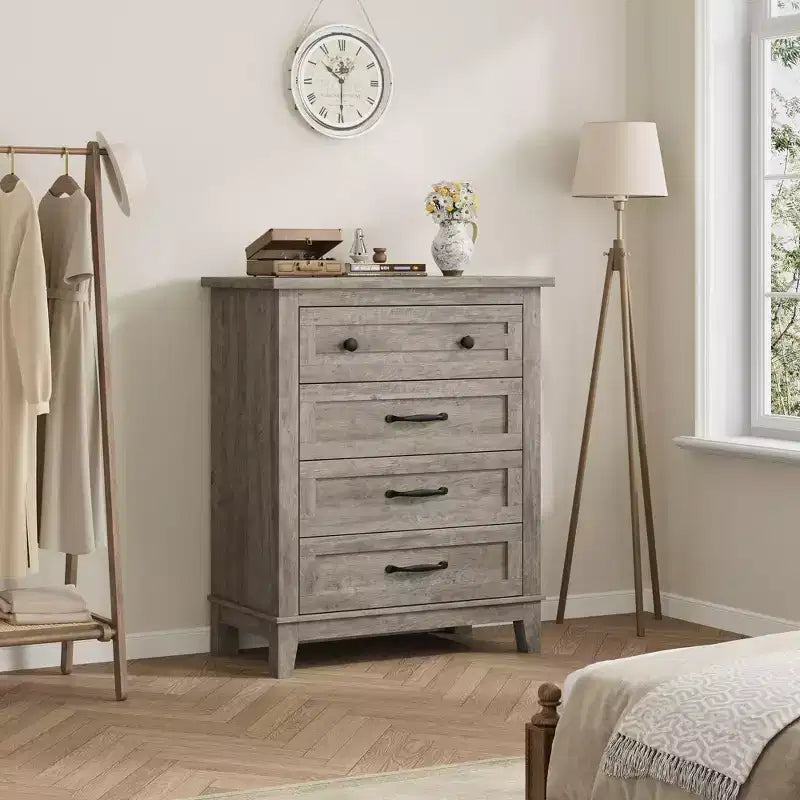 Commode en bois à 4 tiroirs de 88,4 cm de haut