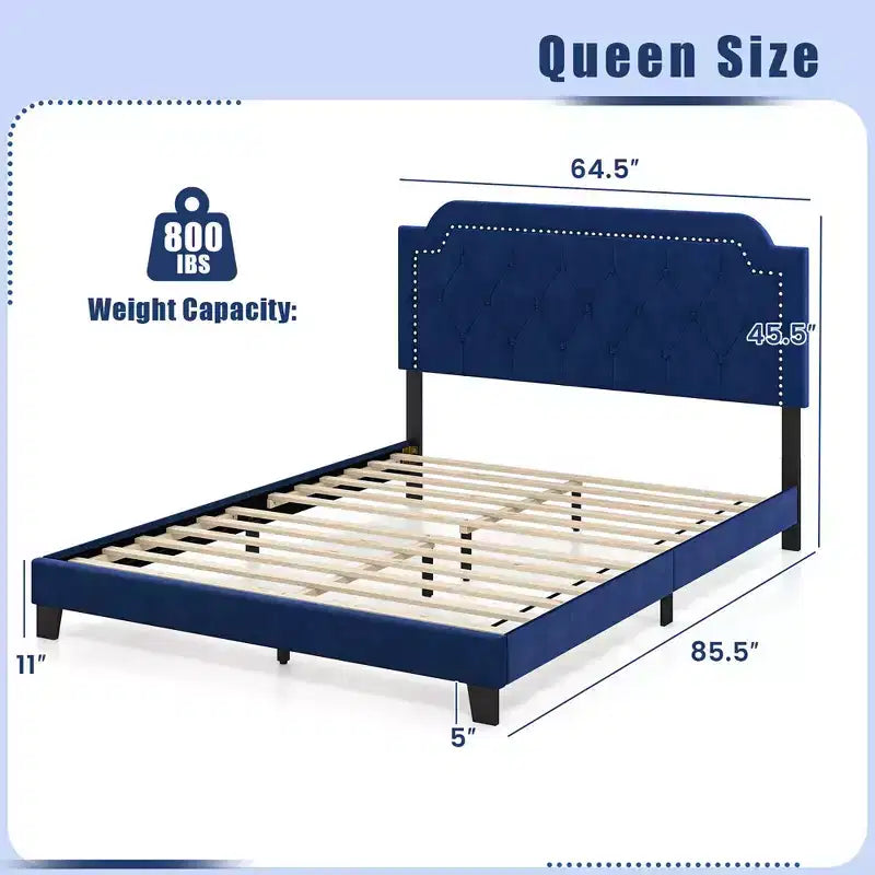 Lit plateforme Queen en velours avec tête de lit capitonnée